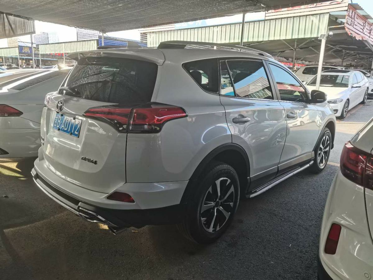 豐田 RAV4榮放 圖片