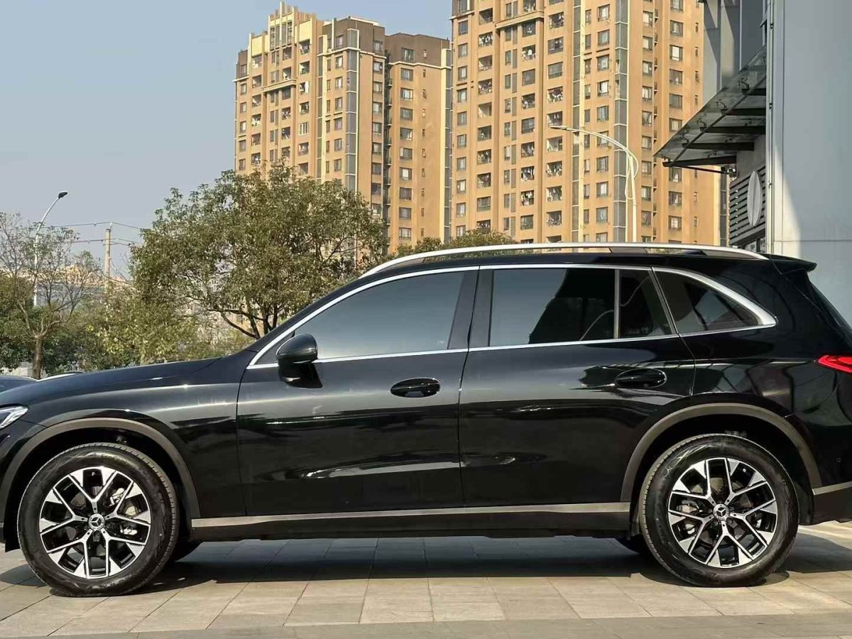 奔馳 奔馳GLC  2023款 GLC 300 4MATIC 轎跑SUV圖片