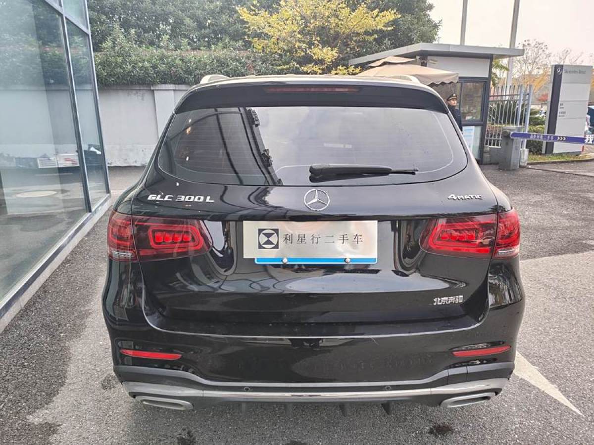 奔馳 奔馳GLC  2018款 改款 GLC 300 4MATIC 動感型圖片