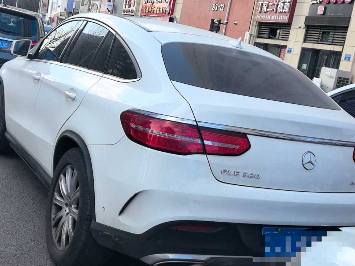 奔馳 奔馳GLE轎跑  2017款 GLE 320 4MATIC 轎跑SUV圖片