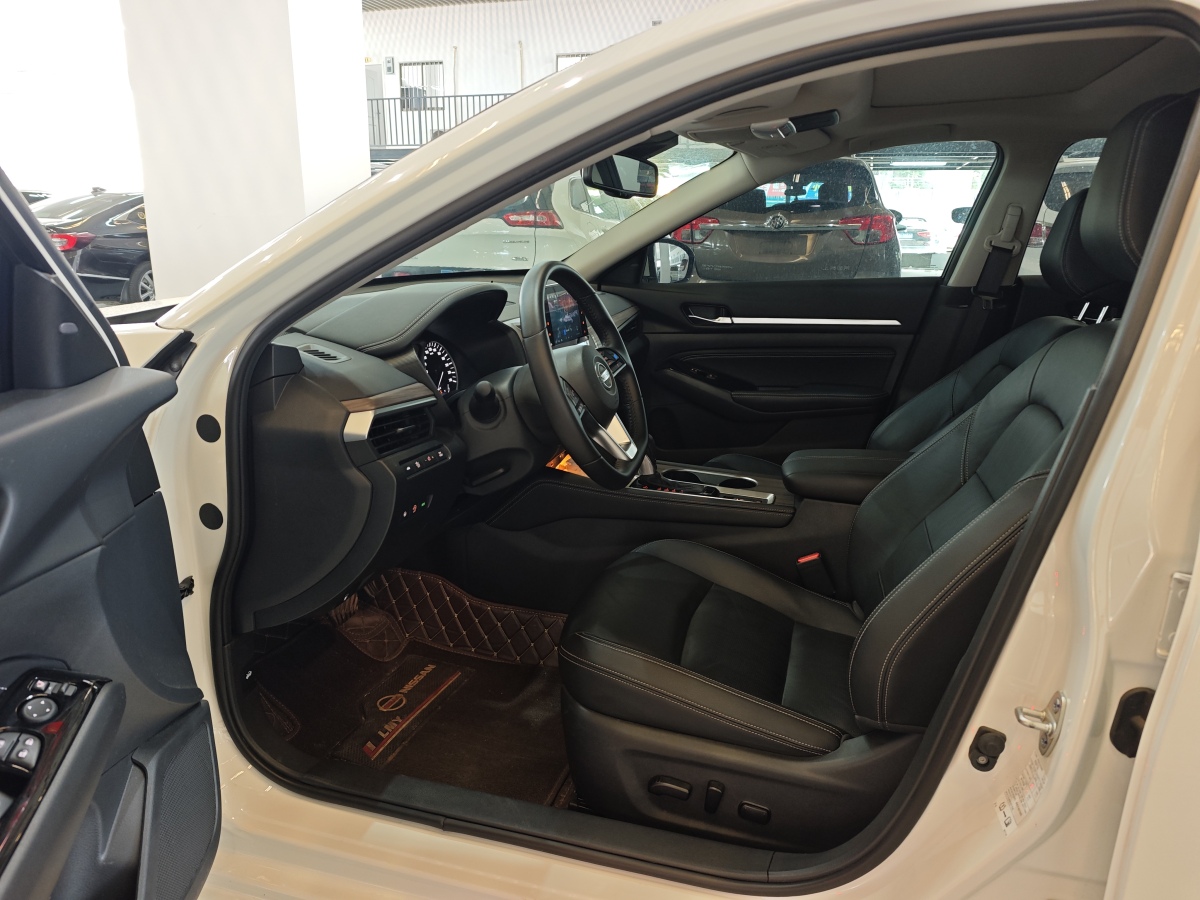 日產(chǎn) 天籟  2021款 2.0L XL Upper AD1 智行領(lǐng)航版圖片