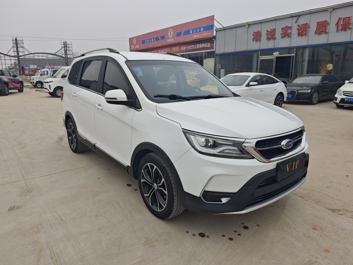 開(kāi)瑞 K60  2019款  K60S 1.5L 手動(dòng)旗艦型圖片