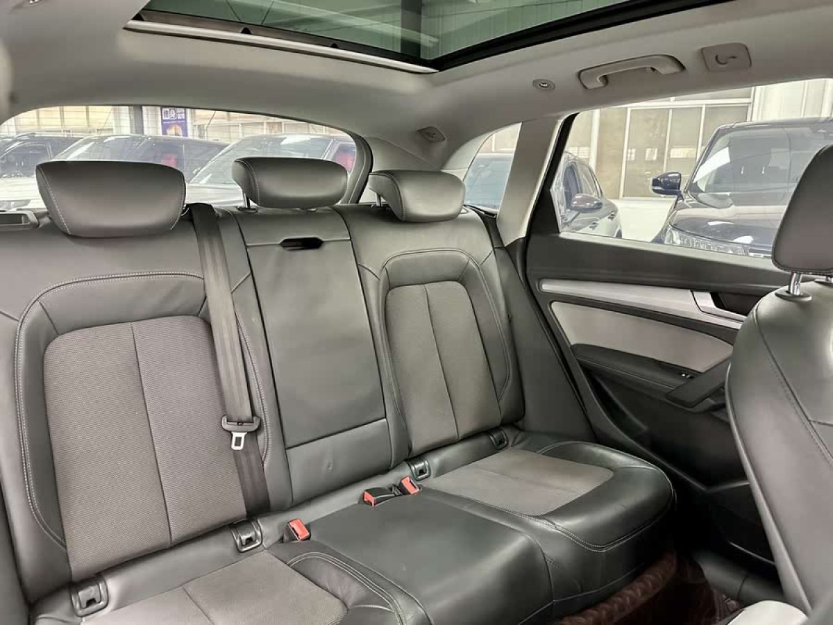 奧迪 奧迪Q5L  2020款 改款 40 TFSI 榮享進取型圖片