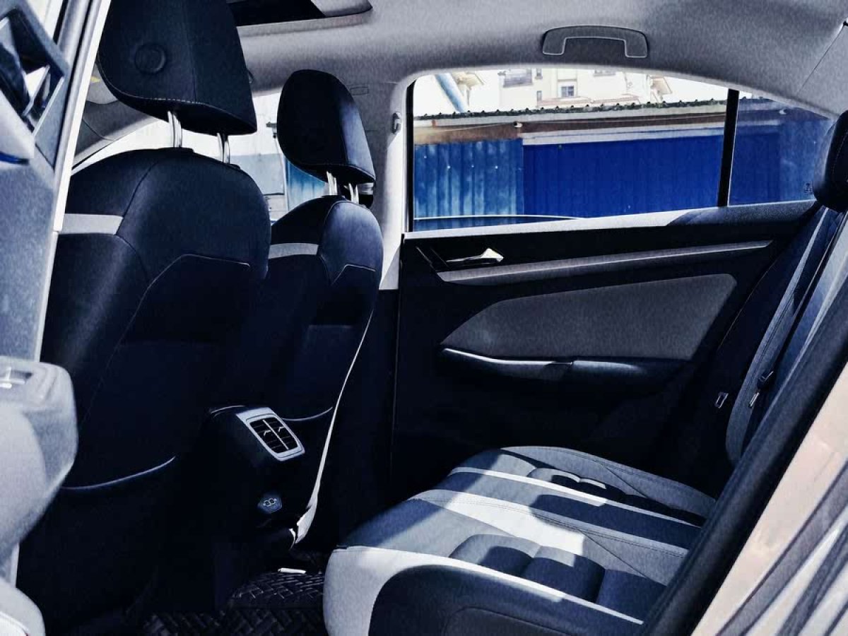 大眾 邁騰  2021款 330TSI DSG 30周年紀念版圖片