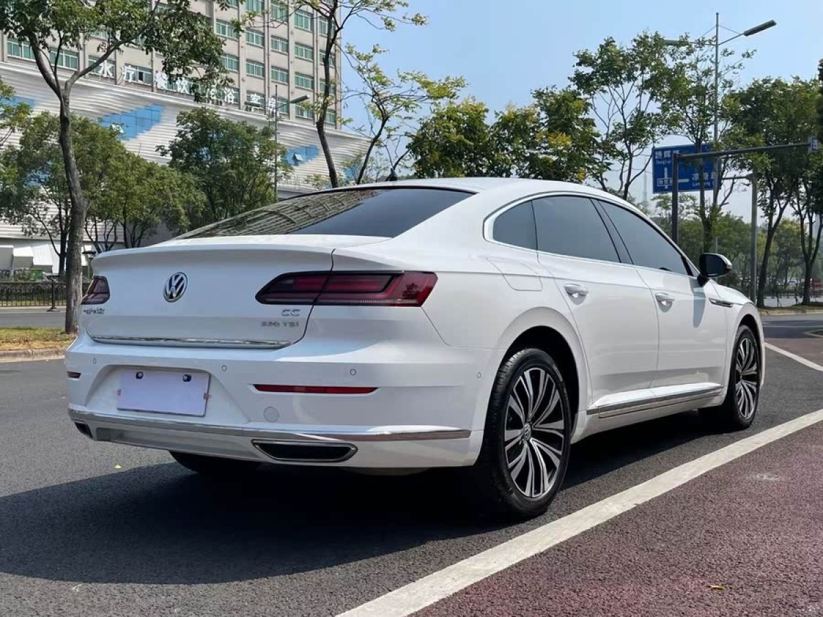 大眾 一汽-大眾CC  2020款 330TSI 魅顏版 國(guó)VI圖片