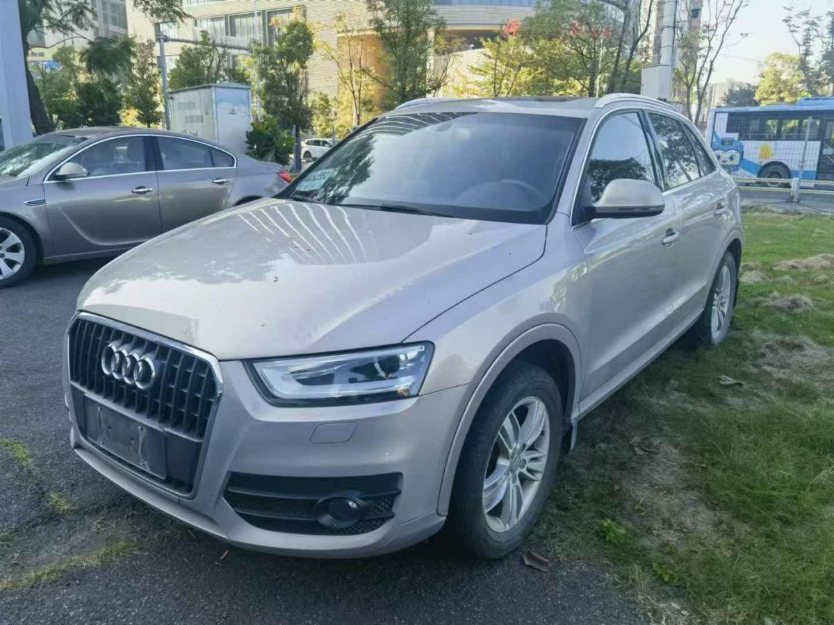 奧迪 奧迪Q3  2013款 35TFSI quattro 四驅(qū)技術(shù)型圖片