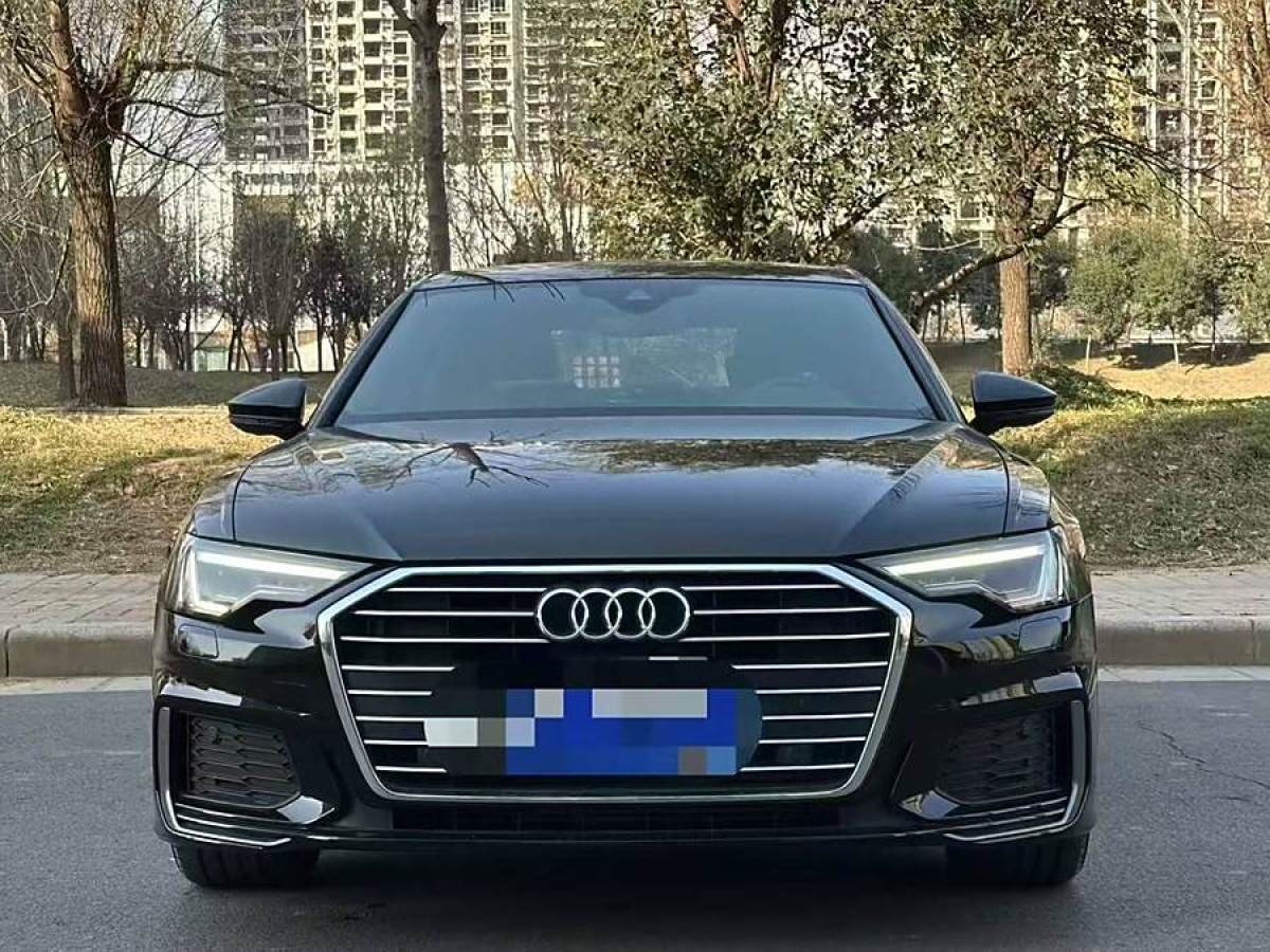 奧迪 奧迪A6L  2022款 40 TFSI 豪華動(dòng)感型圖片