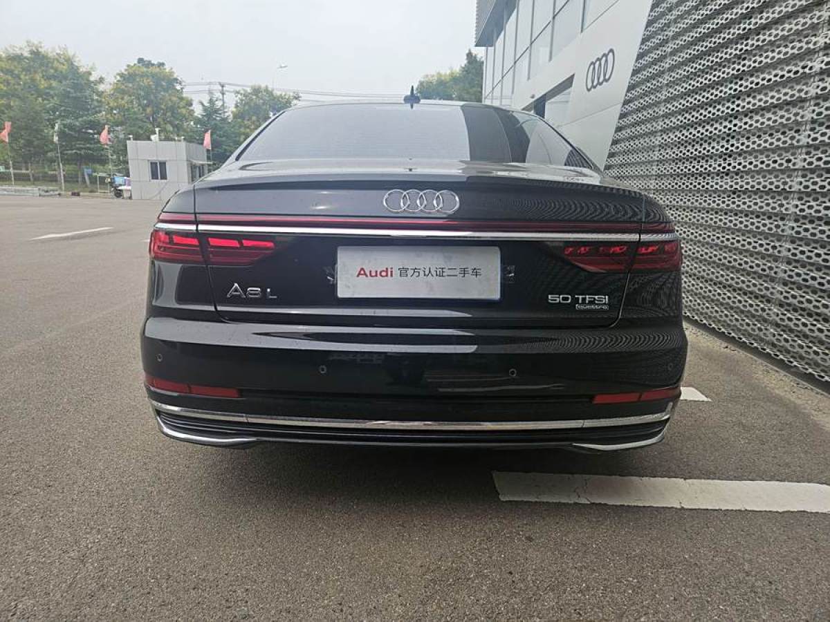 2024年7月奧迪 奧迪A8  2024款 A8L 50 TFSI quattro 臻選型