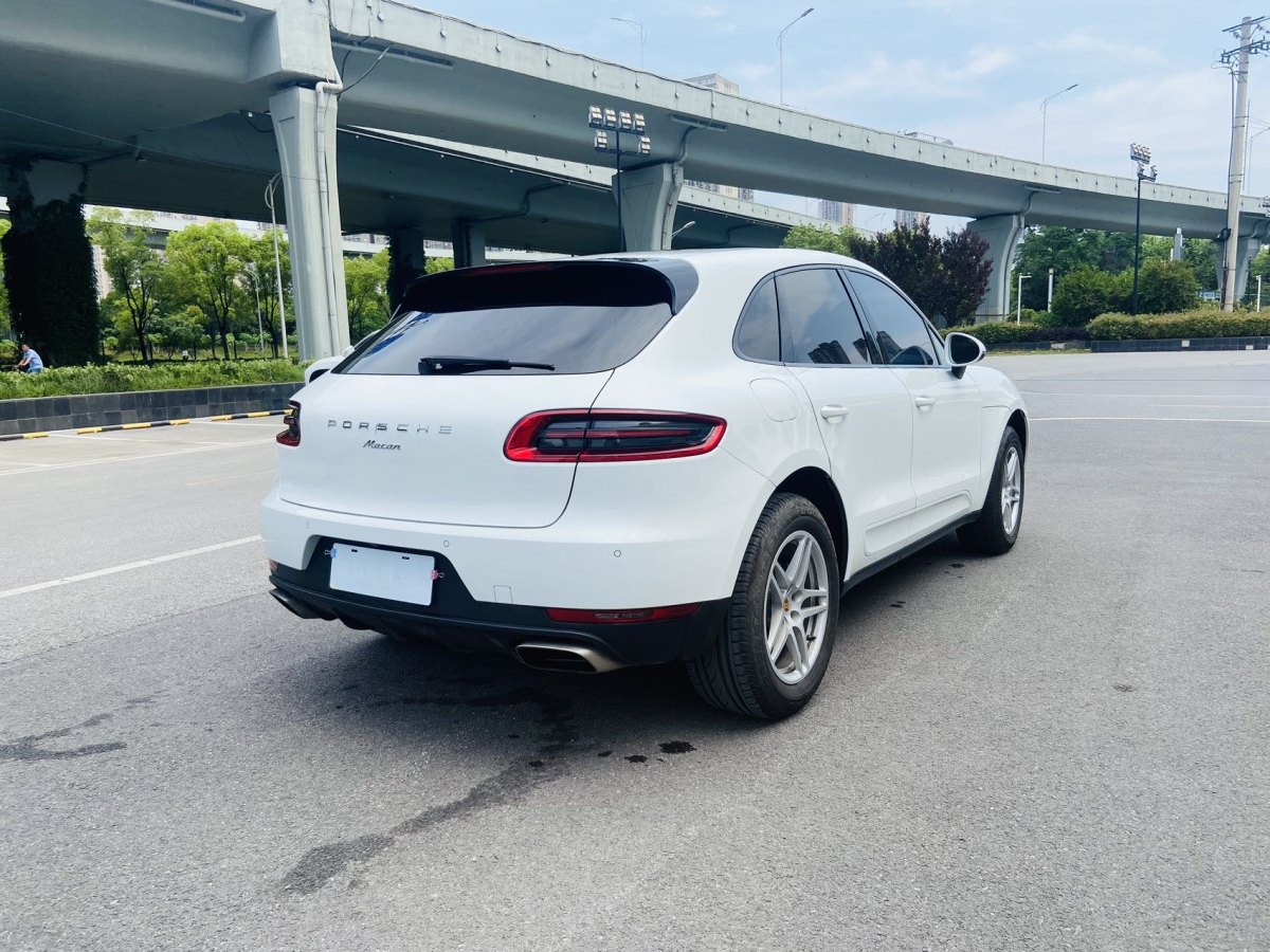 保时捷 Macan  2017款 Macan 2.0T图片