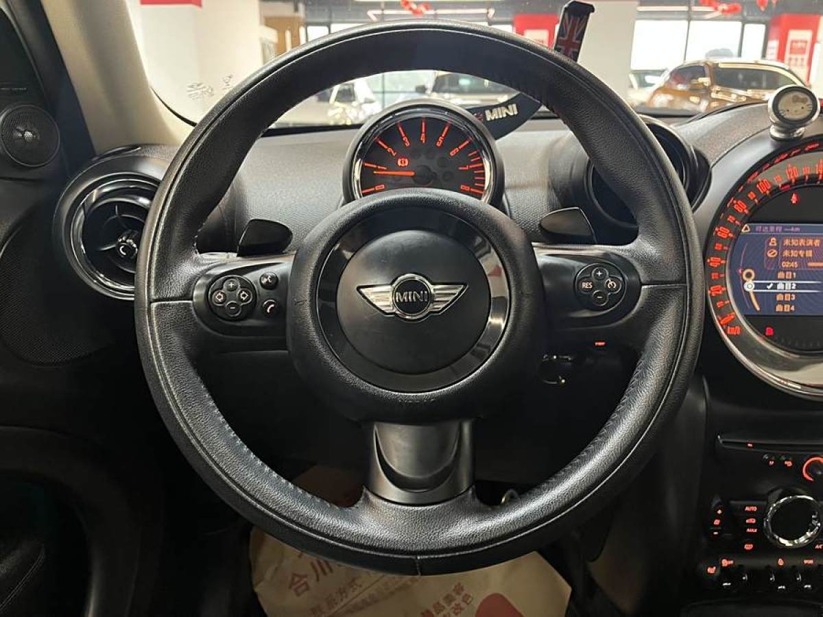 MINI COUNTRYMAN  2013款 1.6T COOPER S ALL4 滑雪版圖片