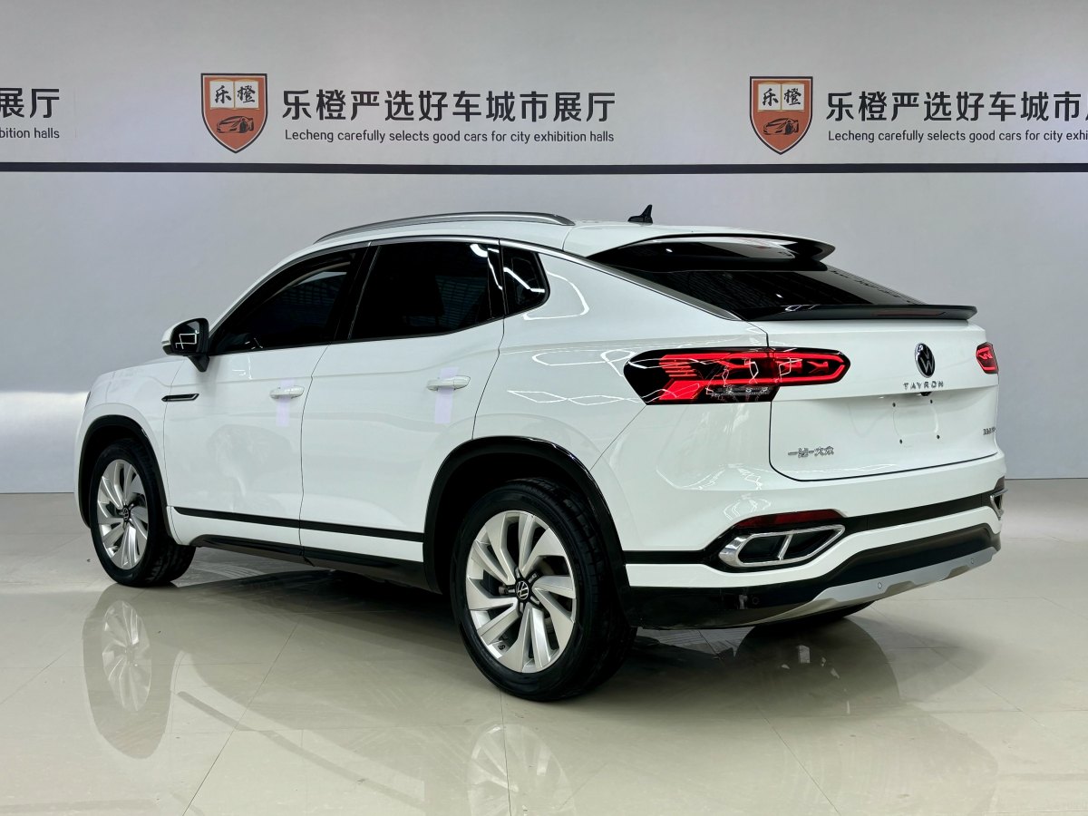 大眾 探岳X  2020款 330TSI 兩驅(qū)尊貴智聯(lián)版圖片