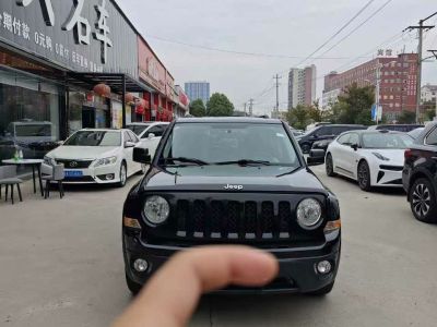 2015年1月 Jeep 自由客(進口) 2.0L 運動版圖片