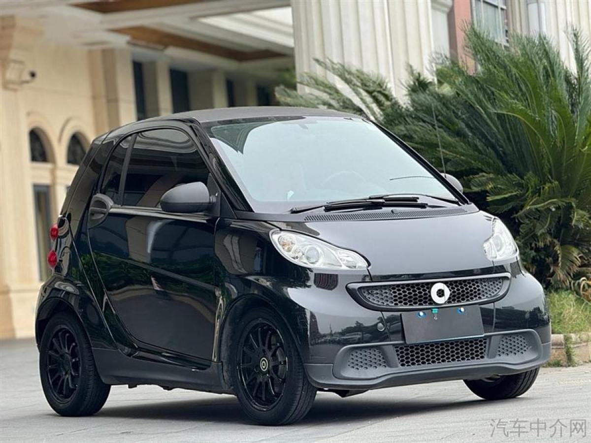 smart fortwo  2013款 1.0 MHD 新年特別版圖片