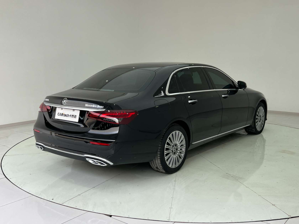 奔馳 奔馳E級  2022款 E 300 L 豪華型圖片