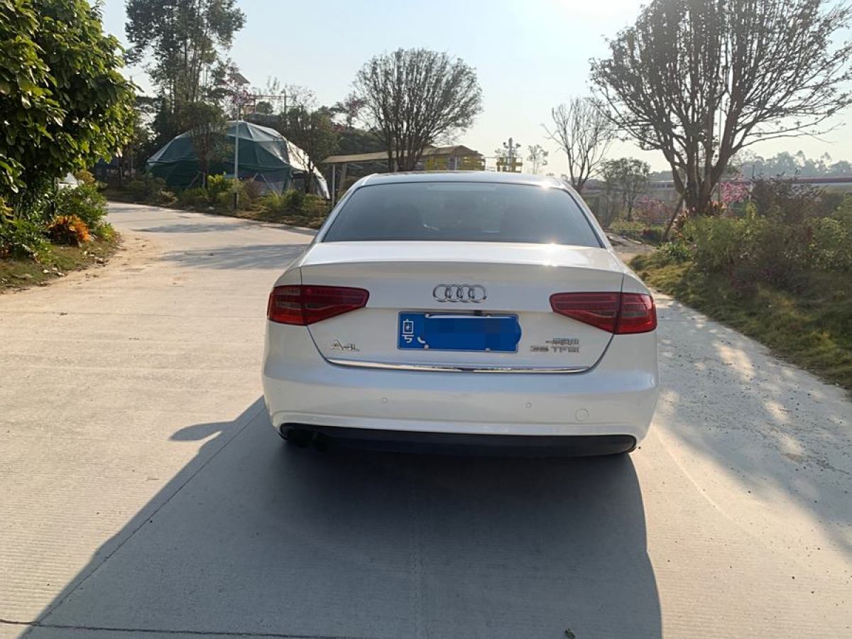 奧迪 奧迪A4L  2012款 2.0 TFSI 自動(dòng)舒適型圖片