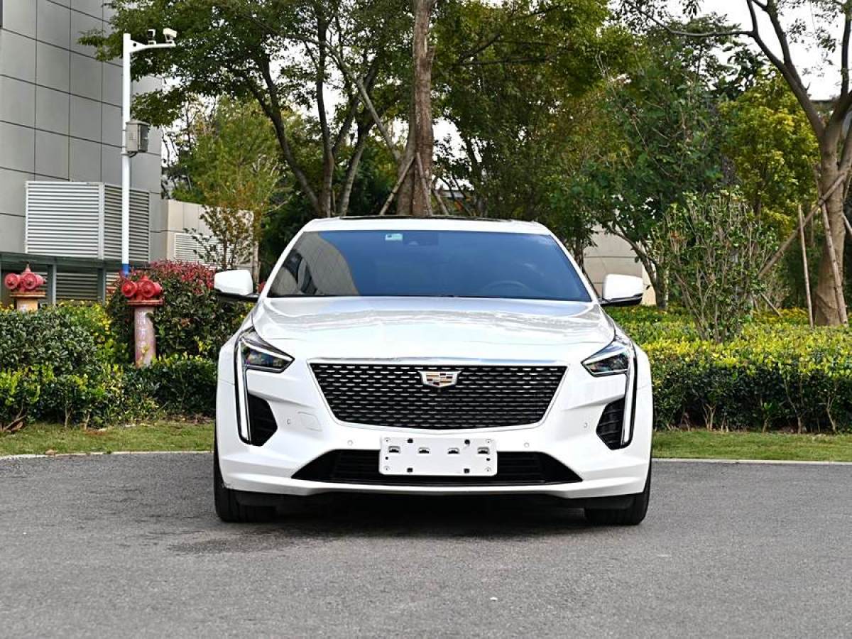 凱迪拉克 CT6  2019款 28T 豪華型圖片