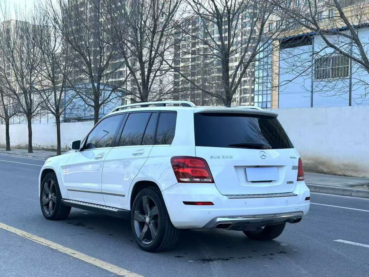 奔馳 奔馳GLK級  2014款 GLK 260 4MATIC 動感型圖片