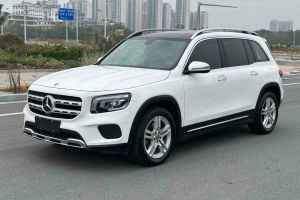 奔驰GLC 奔驰 GLC 260 L 4MATIC 动感型