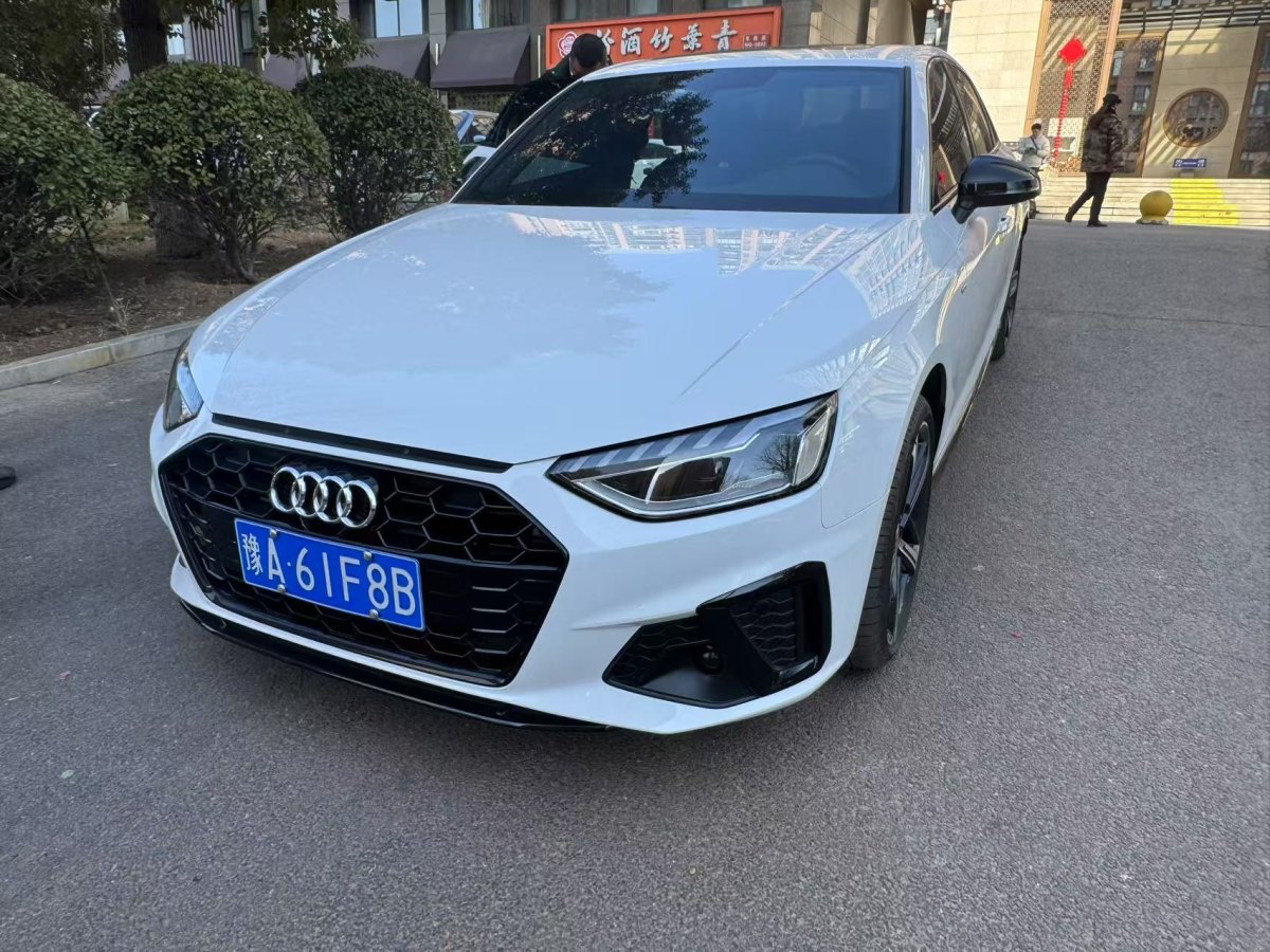 奧迪 奧迪A4L  2024款 40 TFSI 豪華動感型圖片