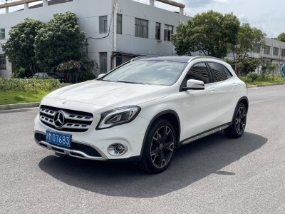 2018年1月 奔驰 奔驰GLA GLA 220 4MATIC 时尚型图片