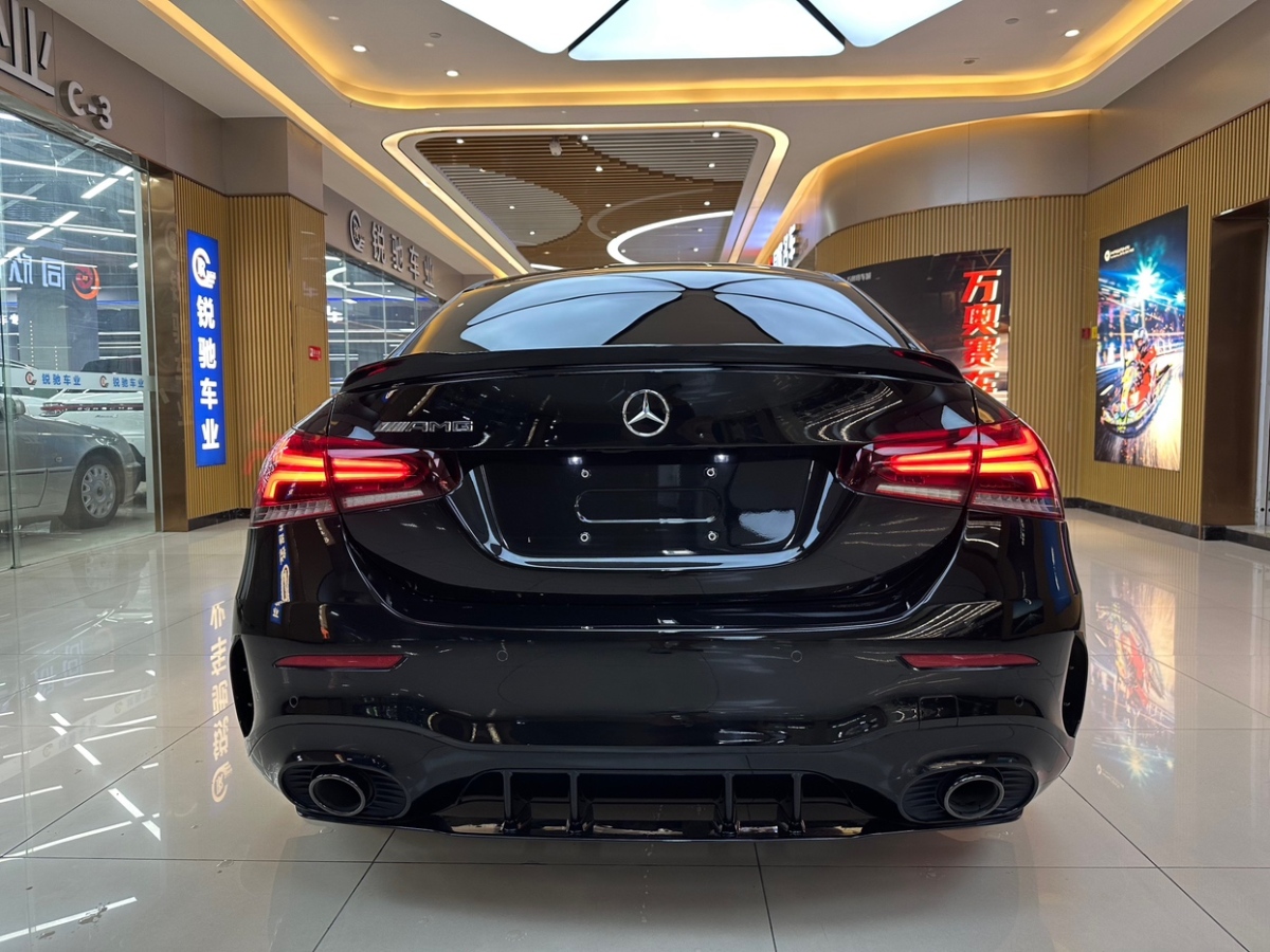 奔驰 奔驰A级AMG  2022款 AMG A 35 4MATIC图片