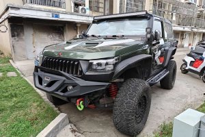 BJ40 北京 2.0T 自動四驅(qū)致敬2020版至尊型