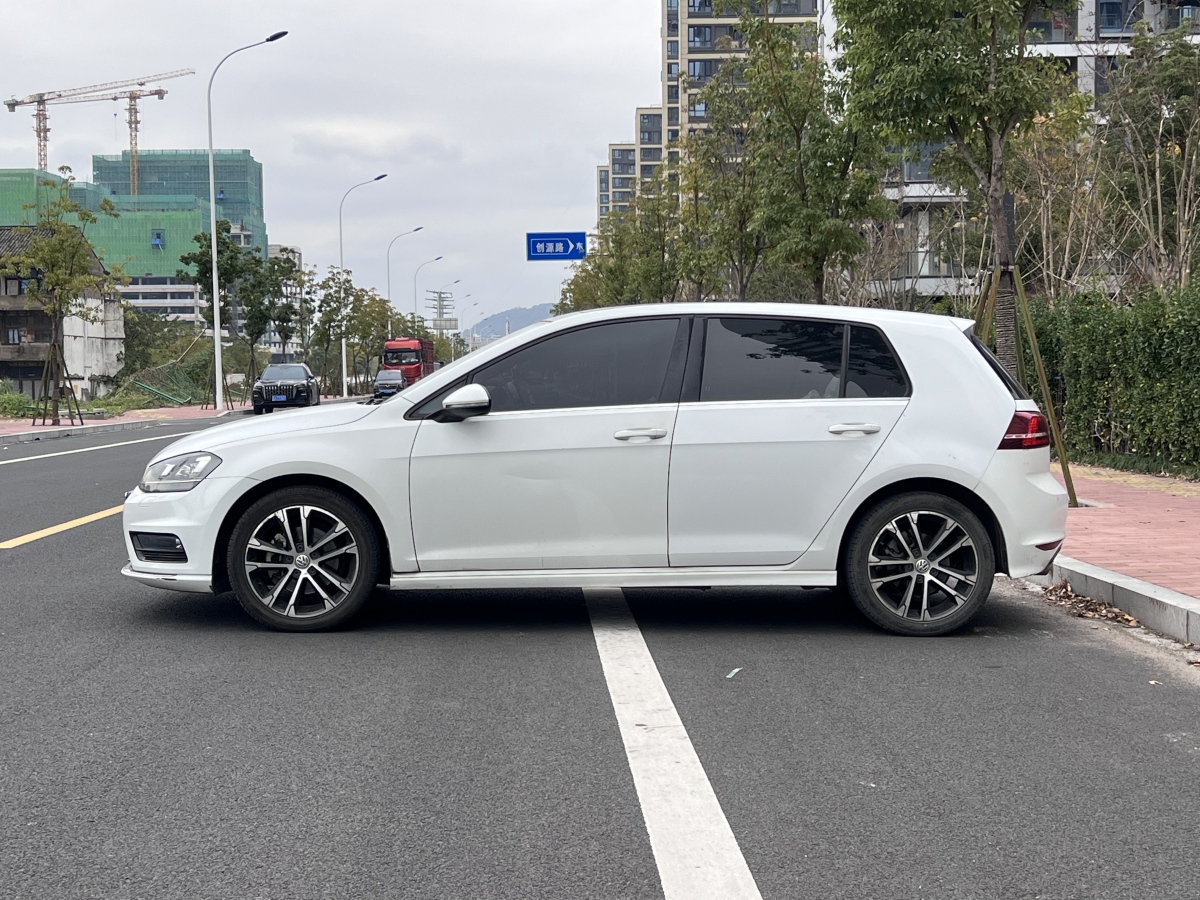 大眾 高爾夫  2016款 1.4TSI 自動R-Line圖片