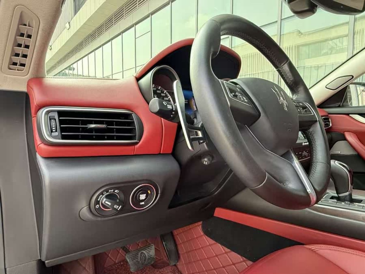 瑪莎拉蒂 Levante  2016款 3.0T Levante圖片