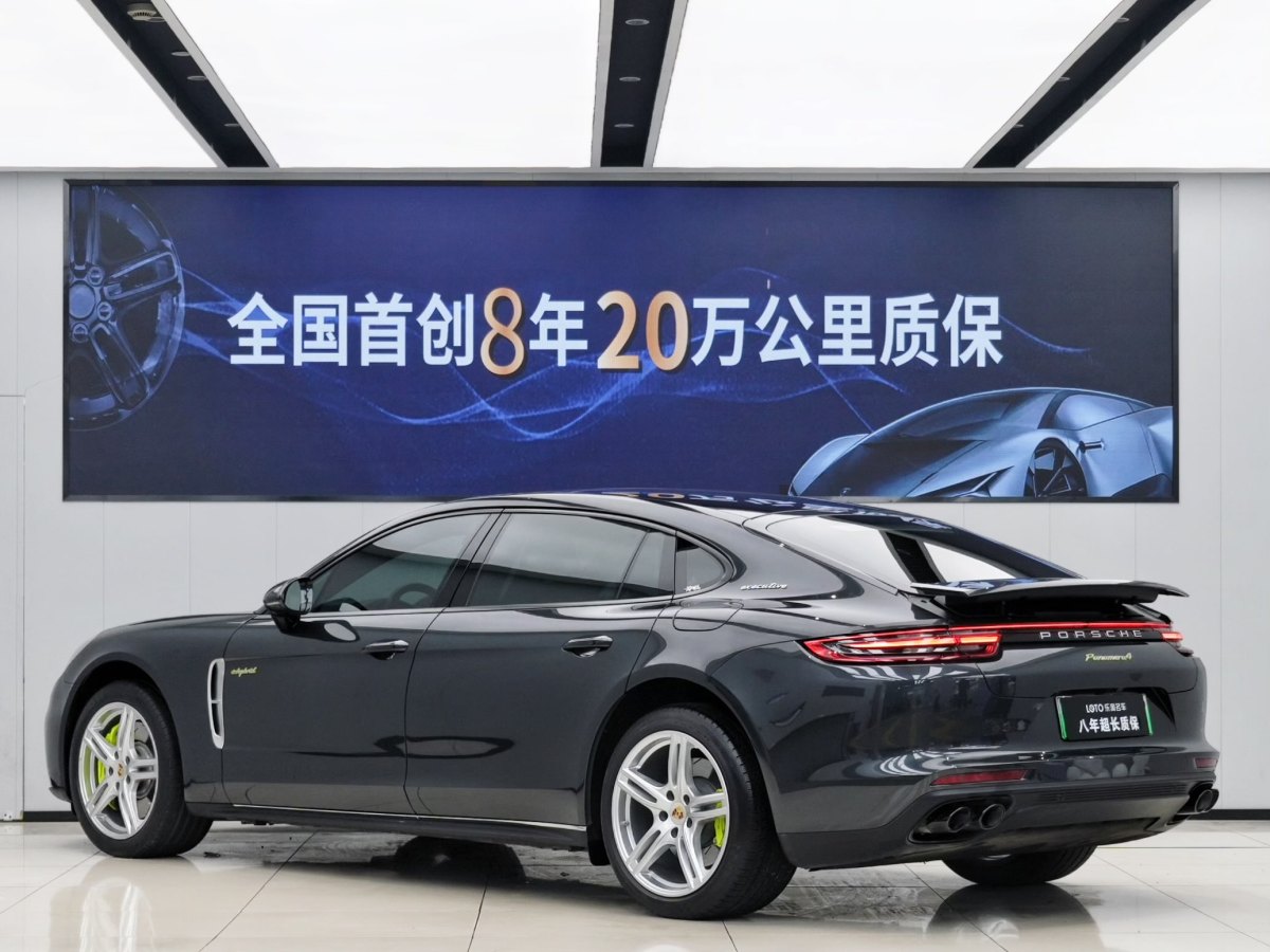 保時(shí)捷 Panamera新能源  2017款 Panamera 4 E-Hybrid 行政加長(zhǎng)版 2.9T圖片