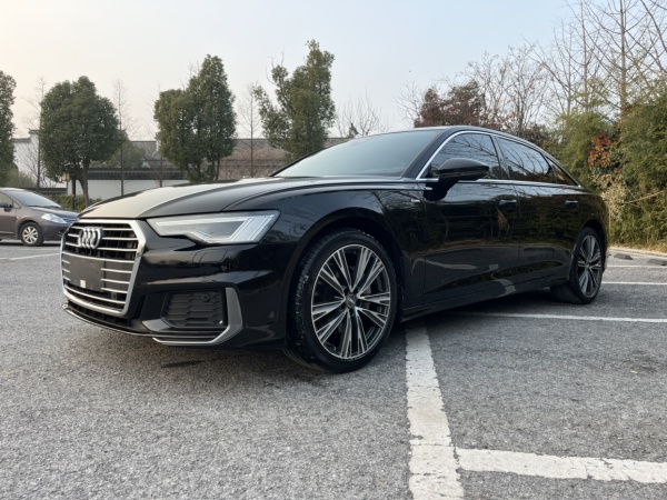 奥迪 奥迪A6L  2021款 40 TFSI 豪华动感型