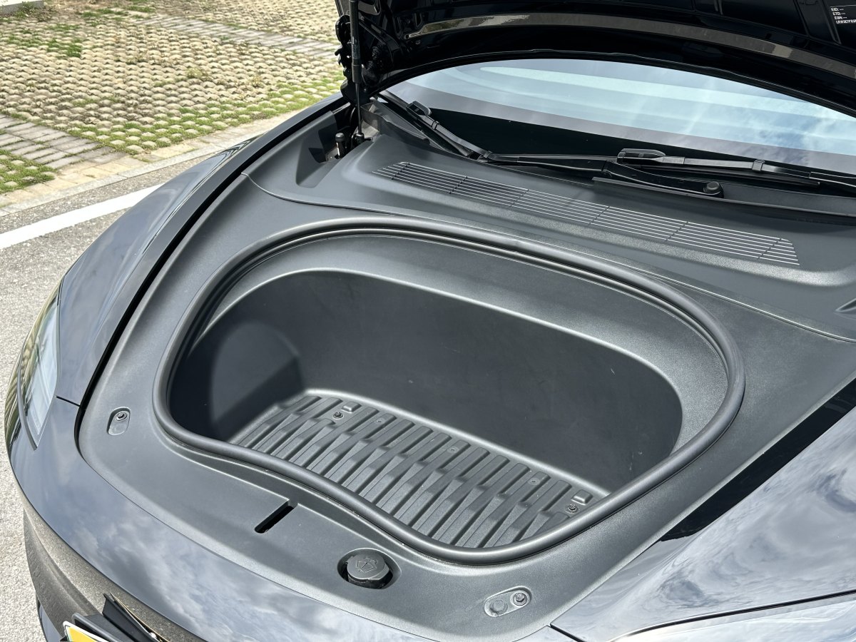 2024年1月特斯拉 Model 3  2023款 煥新版 后輪驅(qū)動(dòng)