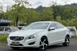 S60 沃爾沃 T5 舒適版