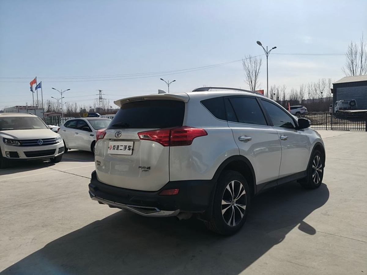 豐田 RAV4榮放  2015款 2.5L 自動(dòng)四驅(qū)精英版圖片