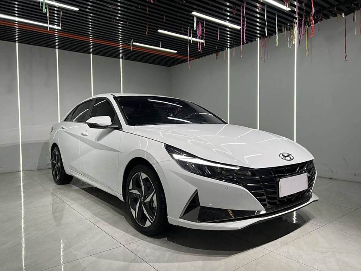 2021年10月現代 伊蘭特  2022款 1.5L CVT GLS領先版