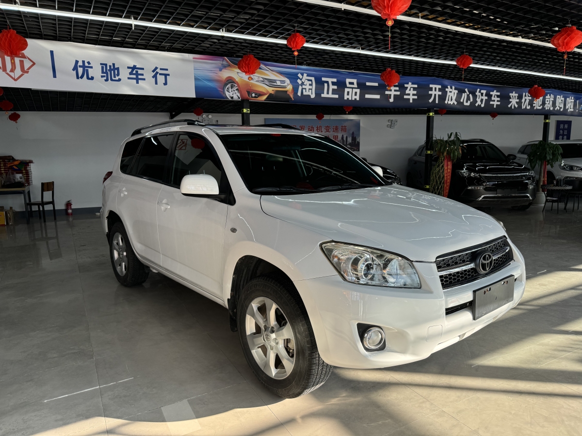 豐田 RAV4  2019款 榮放 2.0L CVT兩驅(qū)先鋒版圖片