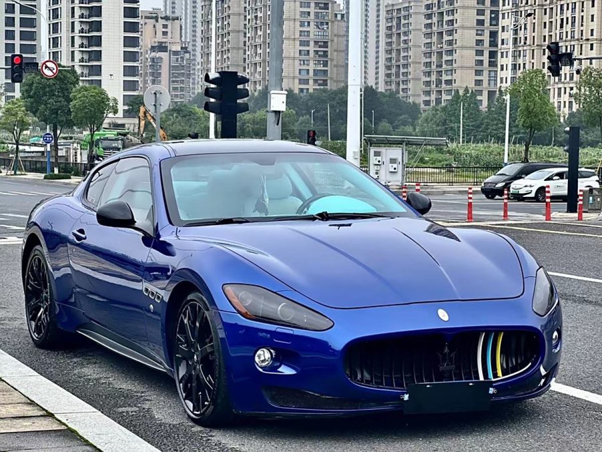 2011年1月瑪莎拉蒂 GranTurismo  2012款 4.7L MC Stradale