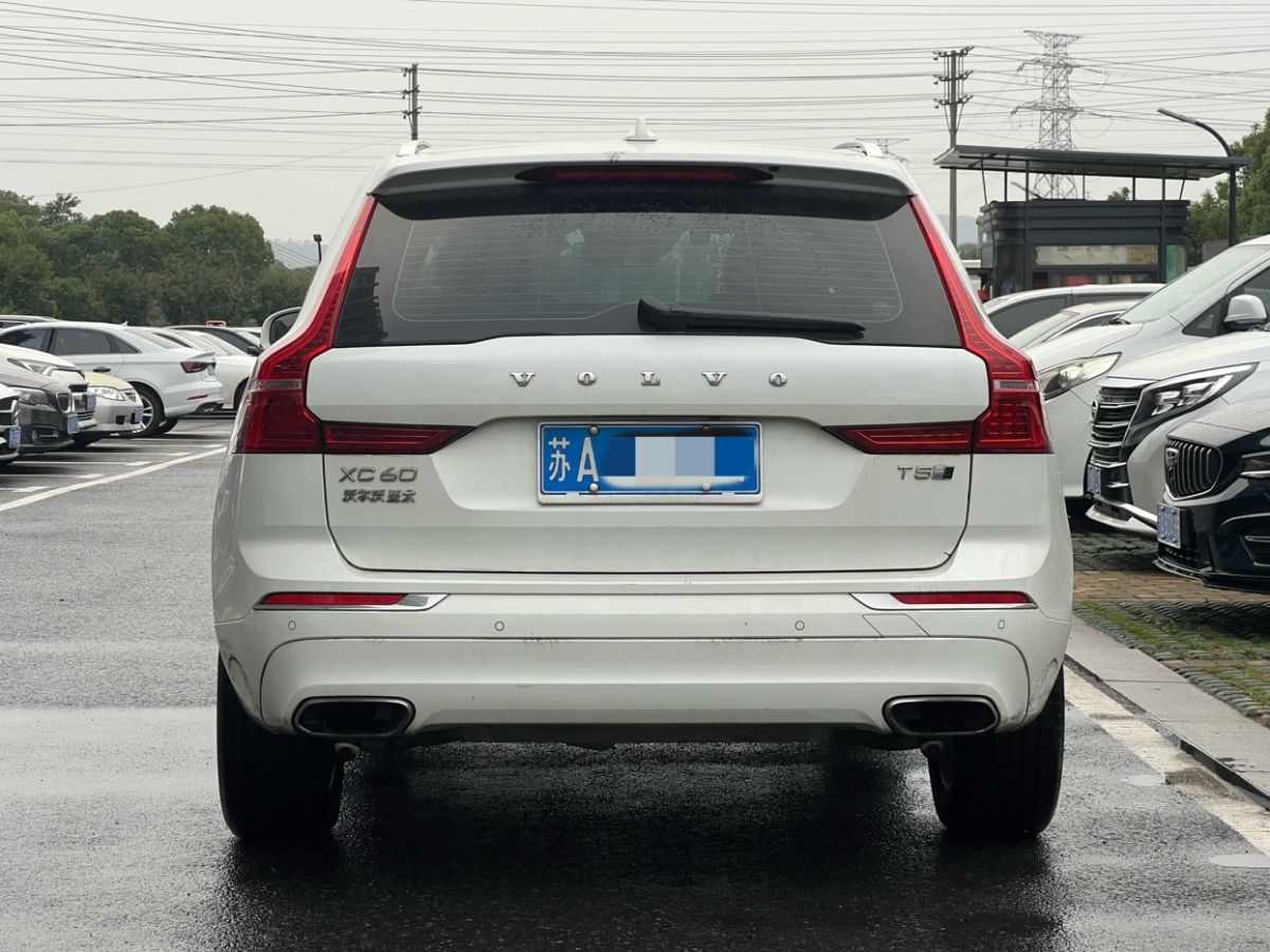 沃爾沃 XC60  2018款 T5 四驅(qū)智遠版圖片