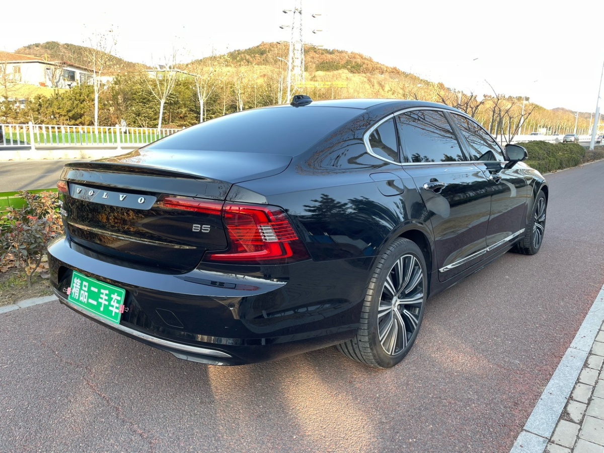 沃爾沃 S90  2023款 B5 智逸豪華版圖片