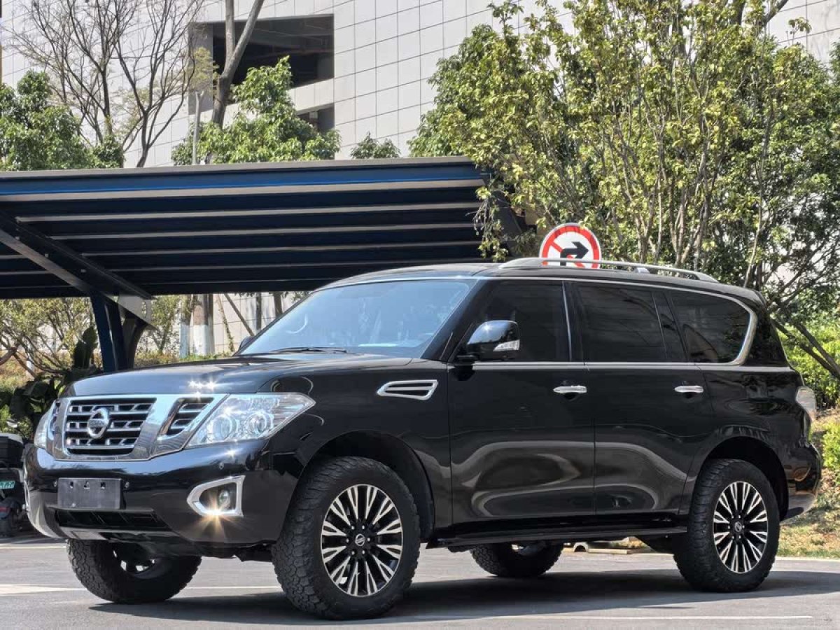 日產(chǎn) 途樂  2018款 4.0L 領(lǐng)英型圖片