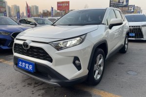 RAV4 豐田 榮放 2.0L CVT兩驅(qū)風(fēng)尚版