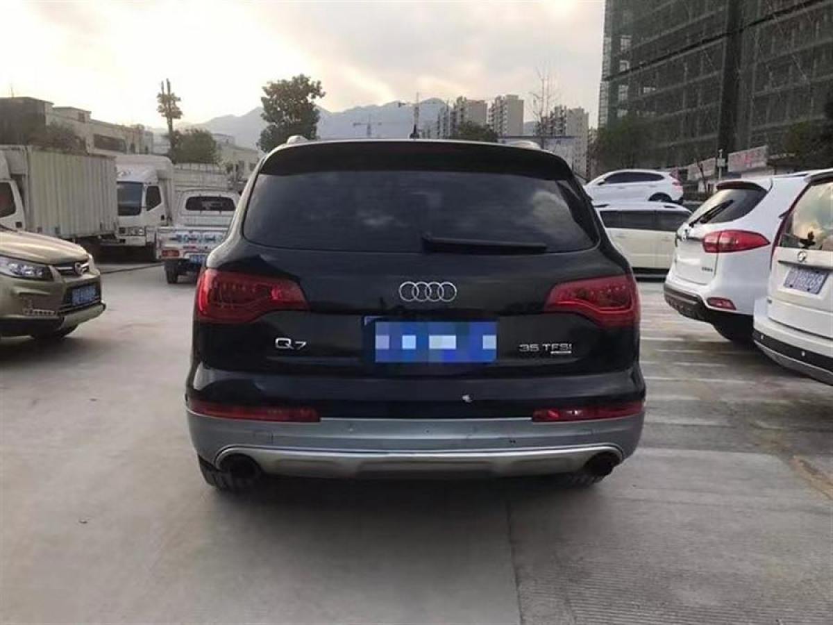 奧迪 奧迪Q7  2014款 35 TFSI 進(jìn)取型圖片