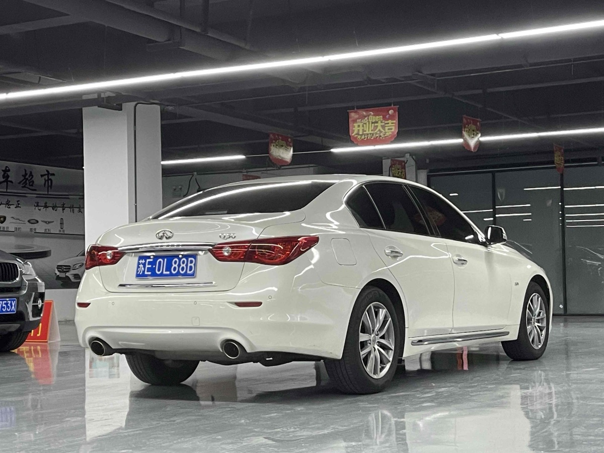 英菲尼迪 Q50L  2015款 2.0T 悅享版圖片