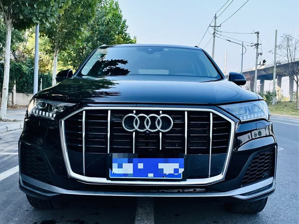 奧迪 奧迪Q7  2024款 45 TFSI quattro S line運(yùn)動型圖片