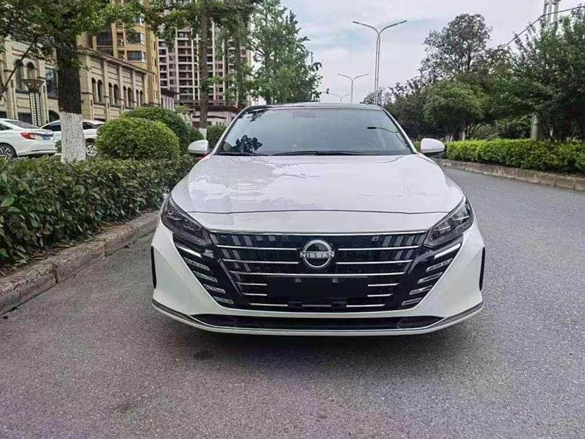 日產(chǎn) 天籟  2022款 2.0L XE 純享版圖片