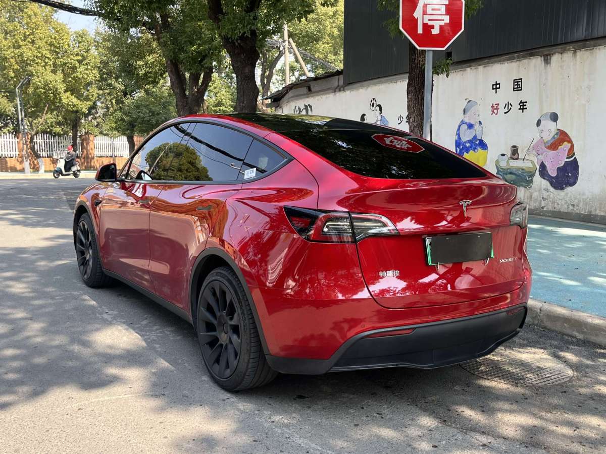 特斯拉 Model Y  2022款 改款 后輪驅(qū)動版圖片