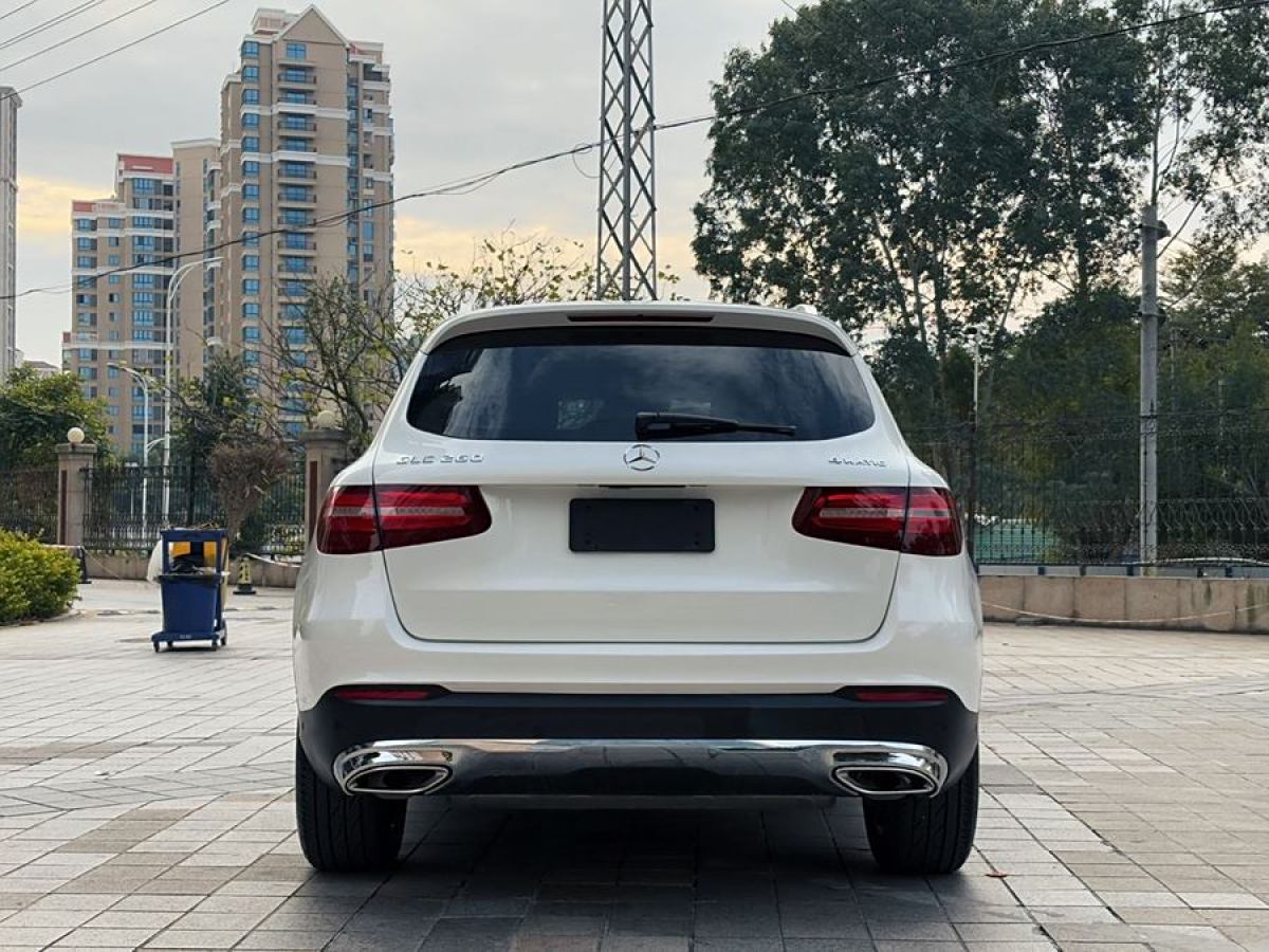 奔馳 奔馳GLC  2016款 GLC 260 4MATIC 動(dòng)感型圖片