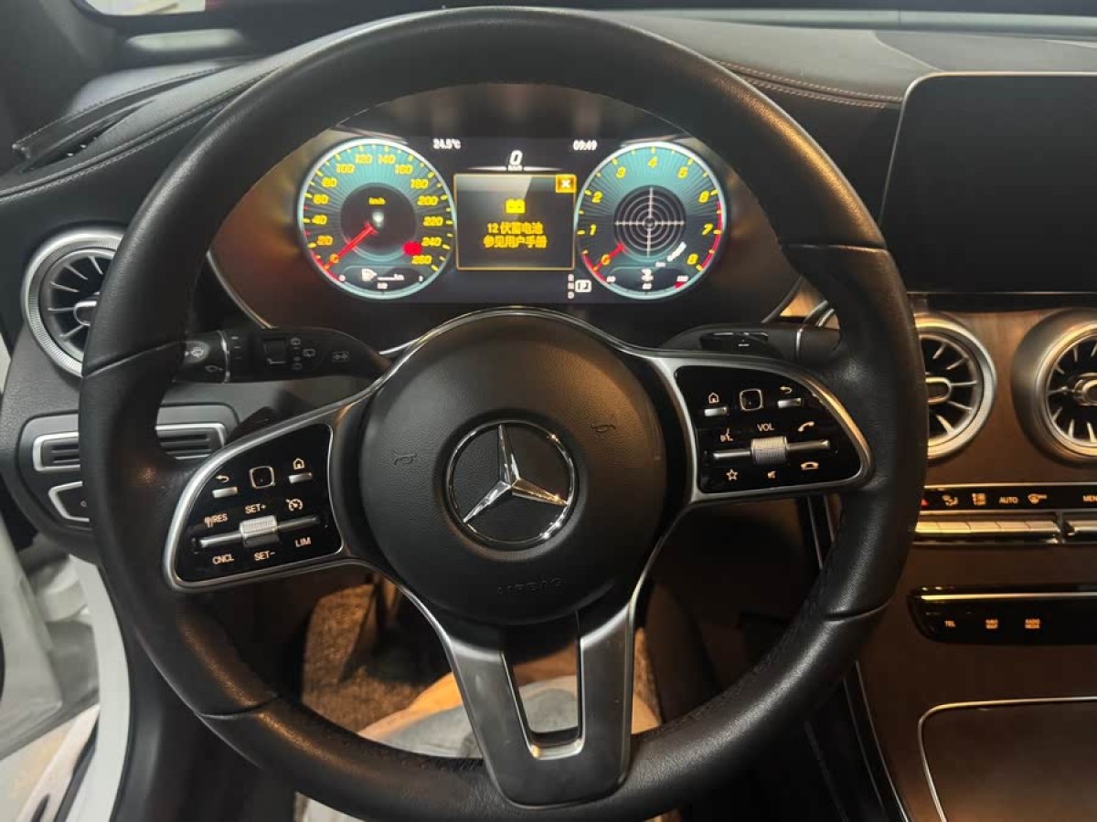 奔馳 奔馳GLC  2025款 改款 GLC 260 L 4MATIC 豪華型圖片