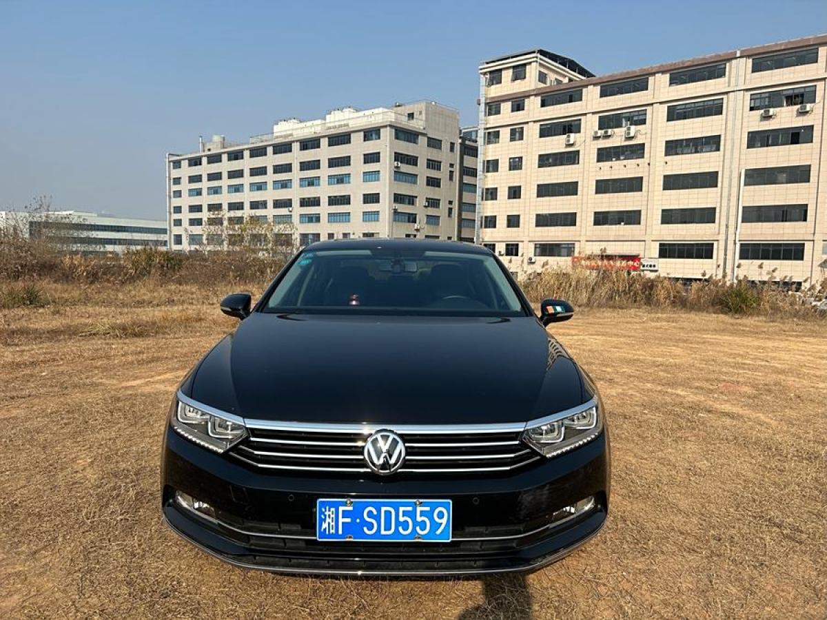 大眾 邁騰  2019款  330TSI DSG 領(lǐng)先型 國VI圖片