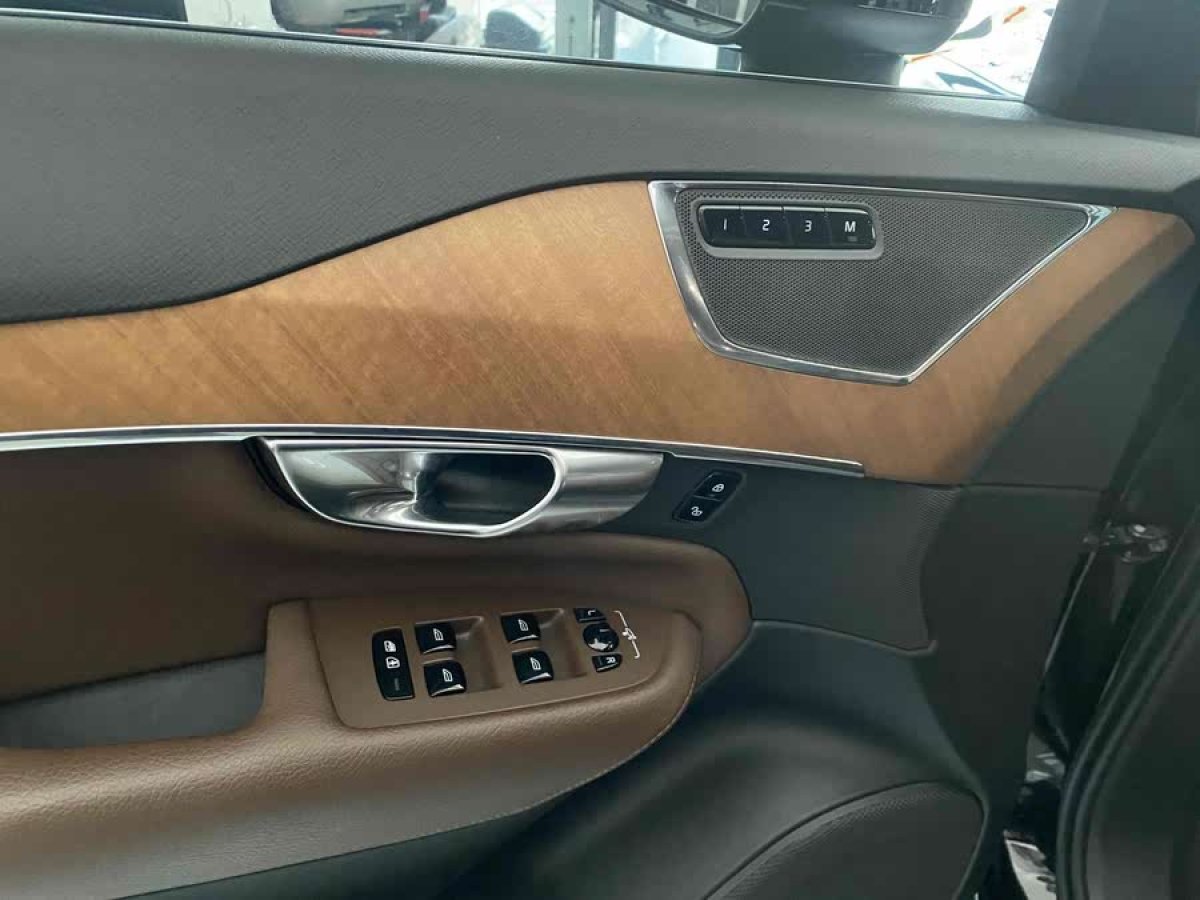 沃爾沃 XC90  2021款 B5 智行豪華版 5座圖片