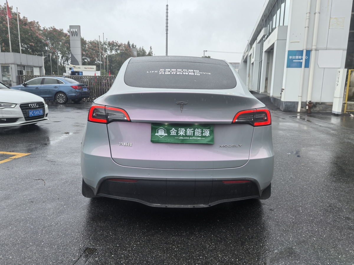 特斯拉 Model Y  2022款 后輪驅(qū)動(dòng)版圖片